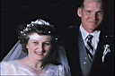 TL17 - Bride and groom.gif